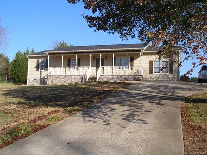 5152 Swinging Bridge Road sold home in Swinging Bridge, Conover, NC