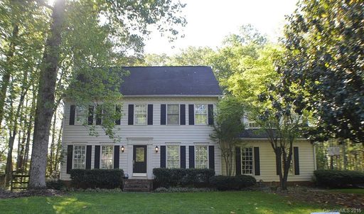 Previously sold for $271,000