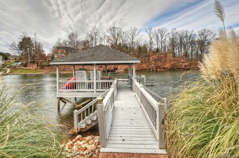 135 Grand Bay Drive
