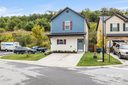 453 Cardwell Lane sold home in Fletcher, SC