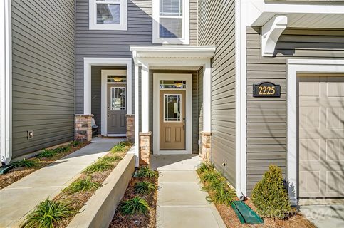 2225 Hedgecliff Road 3