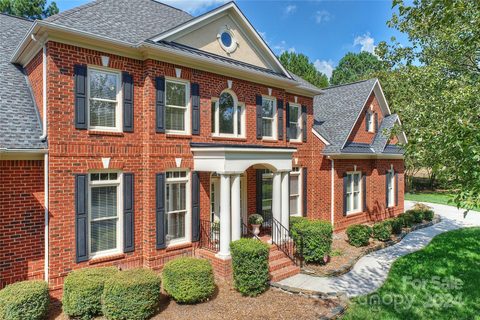 4004 Wallbrook Drive