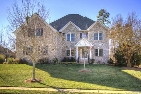 6805 Wesley Glen Drive sold home in The Glen At Wesley Oaks, Waxhaw, NC