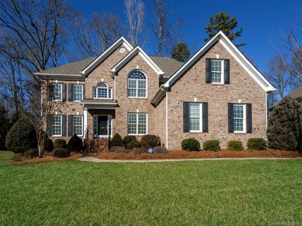 404 Conaway Court sold home in The Glen at Wesley Oaks, Waxhaw, NC