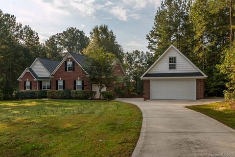 2044 Standing Timber Road