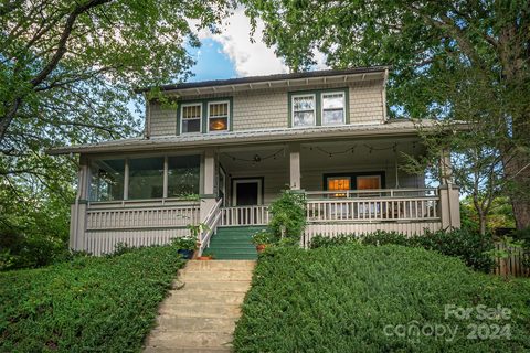 132 Forest Hill Drive