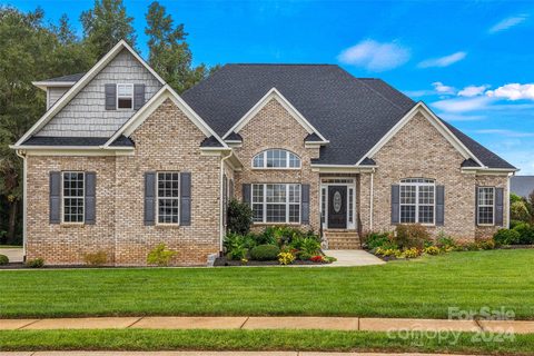 314 Rosemore Place sold home in Stoneridge Lakes, Rock Hill, SC