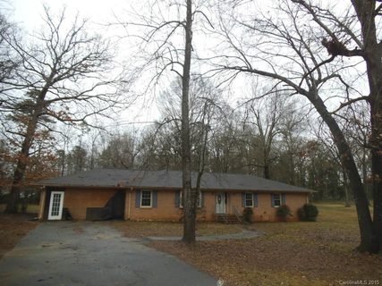 2210 Shady Lane