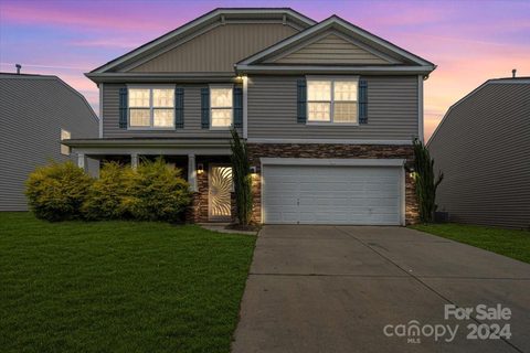 2842 Meadow Creek Drive
