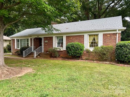4550 Wedgewood Drive