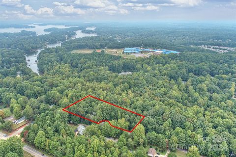 105 Ridgebrook Drive sold land listing in Brookridge Shores, Mooresville, NC