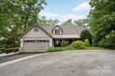 19 W Bobcat Court sold home in Hendersonville, SC