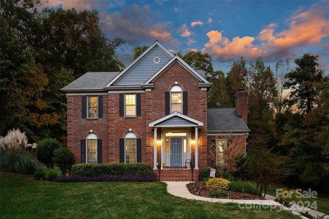 205 Rosedale Lane