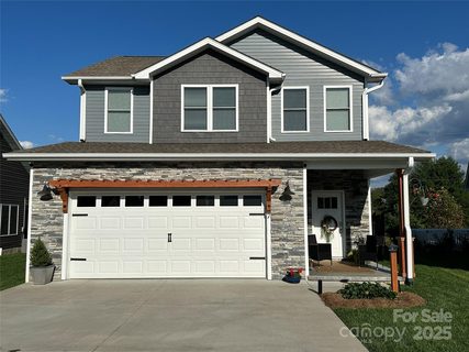 7 Sage Crest Loop sold home in New Stock Village, Weaverville, NC