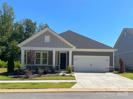 515 Tates Trail sold home in The Terraces, Cramerton, NC