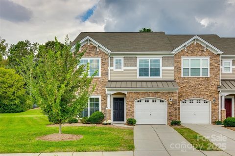 5635 Tipperlinn Way