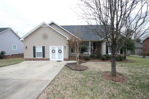 4425 Alexander Hill Court sold home in Alexander Hill, Harrisburg, NC
