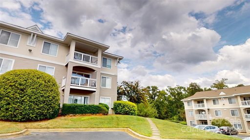 10005 Graduate Lane K sold condo in University Terrace North, Charlotte, NC