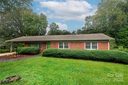 907 Hawthorne Drive sold home in Lenoir, SC