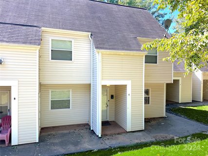 9109 Troon Lane C sold condo in Pawtuckett on The Green, Charlotte, NC