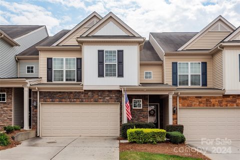 4777 Mount Royal Lane