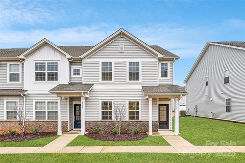 9753 Inkberry Drive
