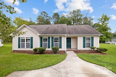904 Rucker Cliff Drive sold home in Sadler Ridge, Charlotte, NC