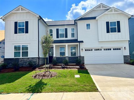 2537 Crimson Way