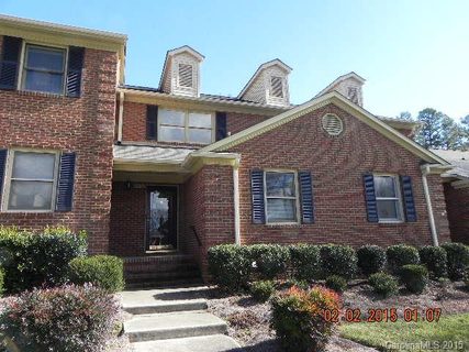 8452 Coulwood Oak Lane sold townhome in Coulwood Oaks, Charlotte, NC