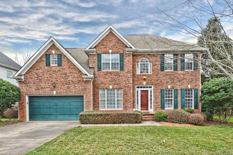 3724 Nancy Creek Road
