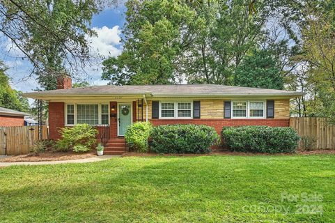 5315 Chedworth Drive