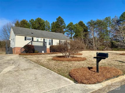 1520 Yellowstone Court sold home in Oak Hollow Park, Gastonia, NC