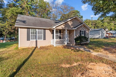 2113 Sunset Boulevard 296 sold home in Sunset Park, Charlotte, NC