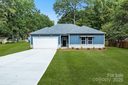 337 Autumn Drive sold home in Harrisburg, SC