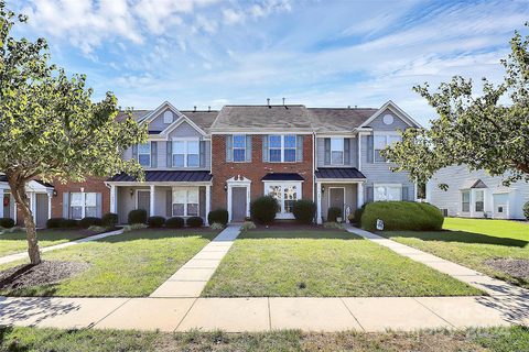 4920 Sunburst Lane
