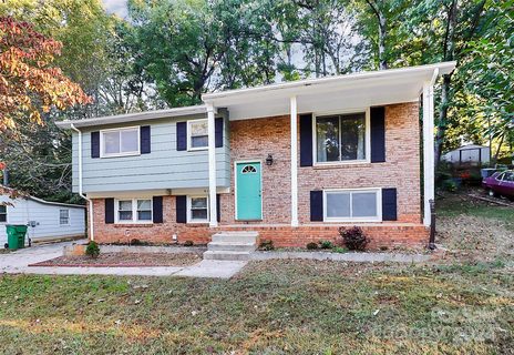 418 Whispering Pines Drive