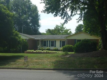 804 Crescent Drive sold home in Eastwood Park, Cherryville, NC