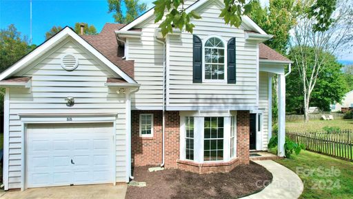 818 Bradberry Lane
