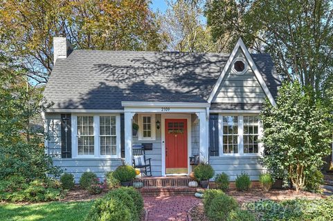 2109 Lombardy Circle