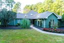 128 Wood Thrush Lane sold home in Mooresville, SC