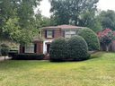 9329 Hinson Drive sold home in Matthews, SC