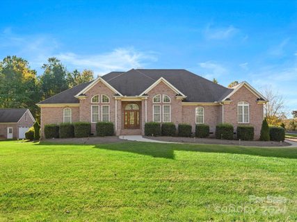 107 Evening Shadow Road sold home in Sunset Ridge, Lake Wylie, SC