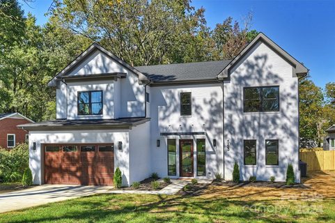 563 Lyttleton Drive
