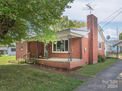 49 Seventh Street sold home in Bessie Atkins, Waynesville, NC