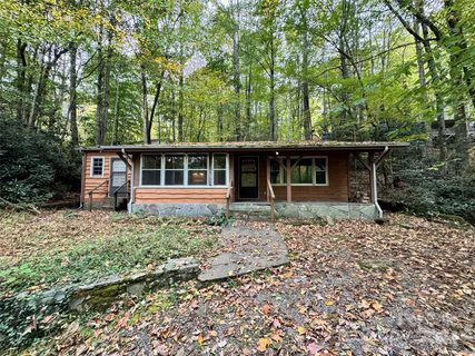 31 Poplar Lane sold home in Spring Lake Estates, Maggie Valley, NC