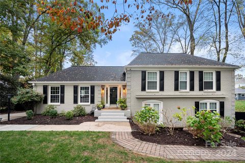 Previously sold for $1,390,000