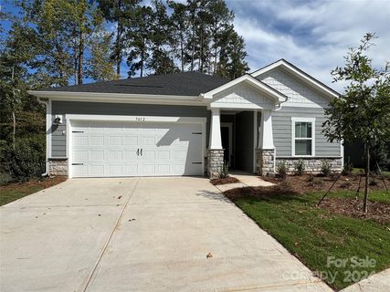 5012 Bilbao Cove