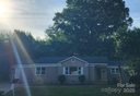 3337 Eastway Drive sold home in Charlotte, SC