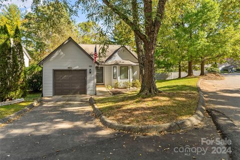 301 Oak Place
