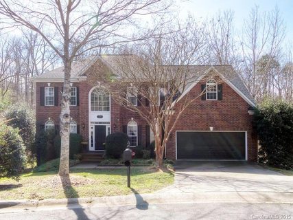7904 Wilby Hollow Drive